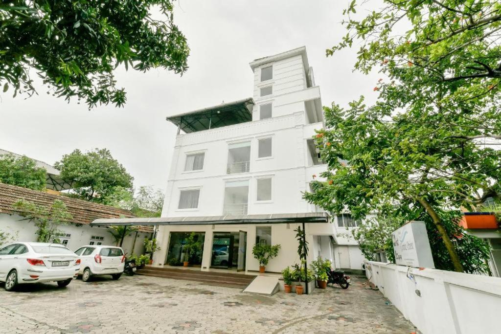 Kochi Centre Point酒店 外观 照片